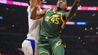 Jazz beat Clips for first 5-game win streak of season